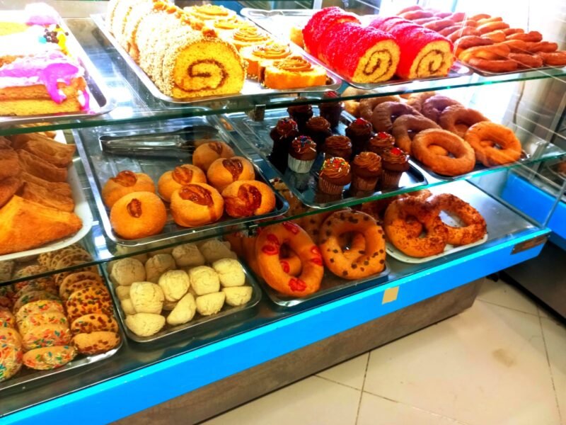 Panadería y Cafetería Las Palmeras