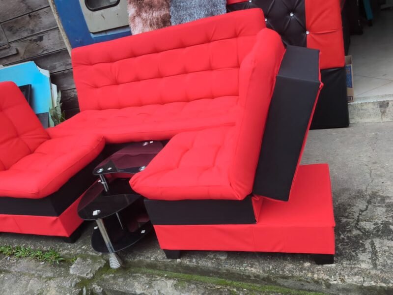 Almacén de Muebles y Colchones H y J